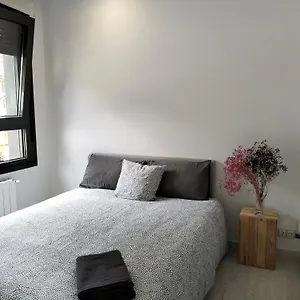 Prim 9 Izquierda Apartamento